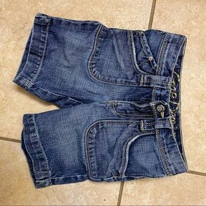 Gap Slim Fit size 5 Bermuda jean shorts